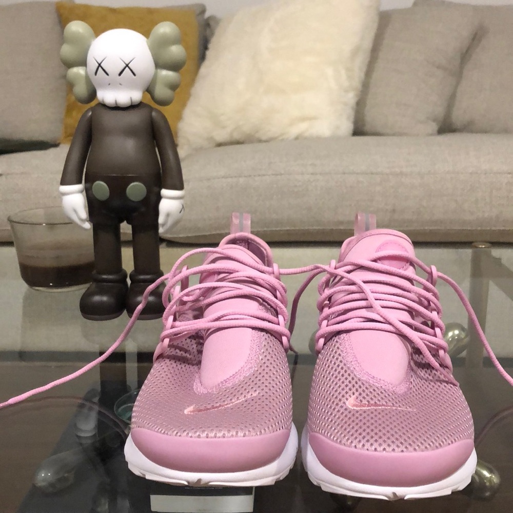 Rare Women  Nike air Presto
